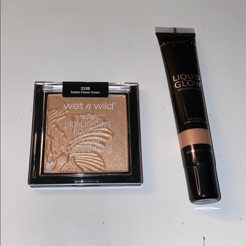 Anastasia liquid highlighter and wet n wild duo